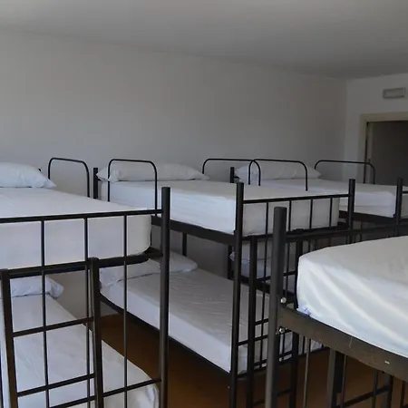 Hostal Albergue Internacional Sarria