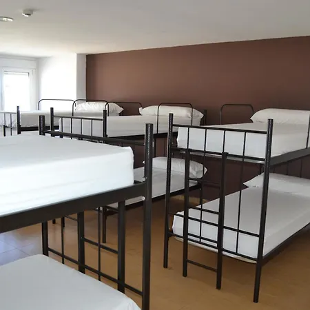 Hostal Albergue Internacional Sarria