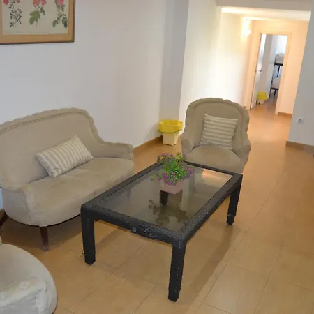 Hostal Albergue Internacional *