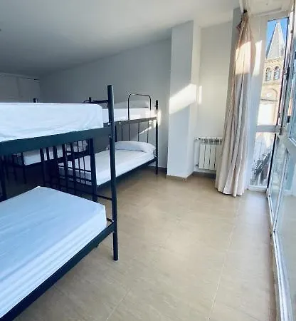 Albergue Internacional *